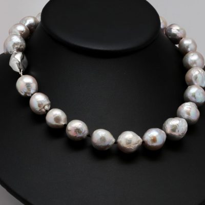 14K White Gold Baroque Peacock Pearl Necklace – 18"